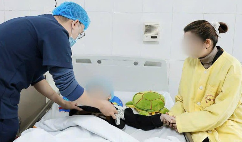 BỘ Y TẾ CẢNH BÁO CÚM MÙA, TAY-CHÂN-MIỆNG VÀ RSV VÀO CAO ĐIỂM MÙA ĐÔNG