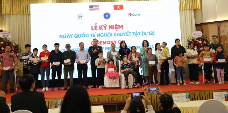 LỄ KỶ NIỆM NGÀY QUỐC TẾ NGƯỜI KHUYẾT TẬT